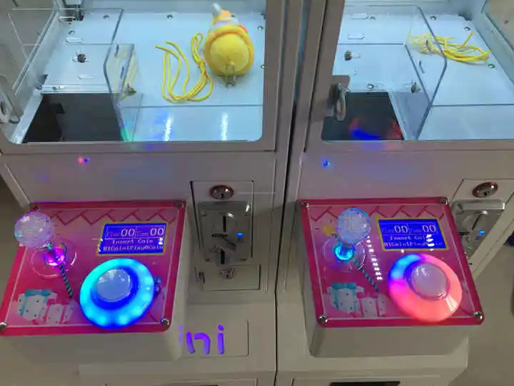 Mini Coin-Operated Mega Small  - Arcade Toy Vending Machine incelemesi ve fiyatı